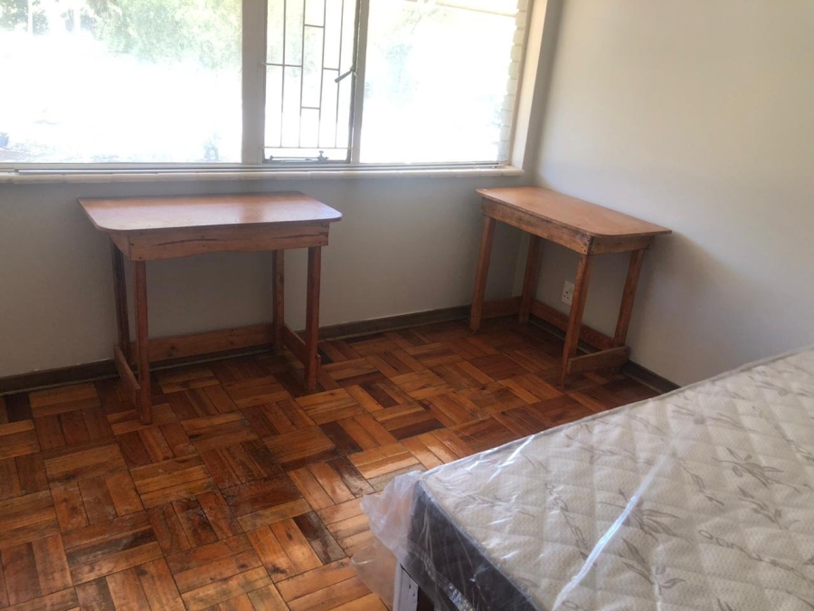 To Let 1 Bedroom Property for Rent in Bloemfontein Free State